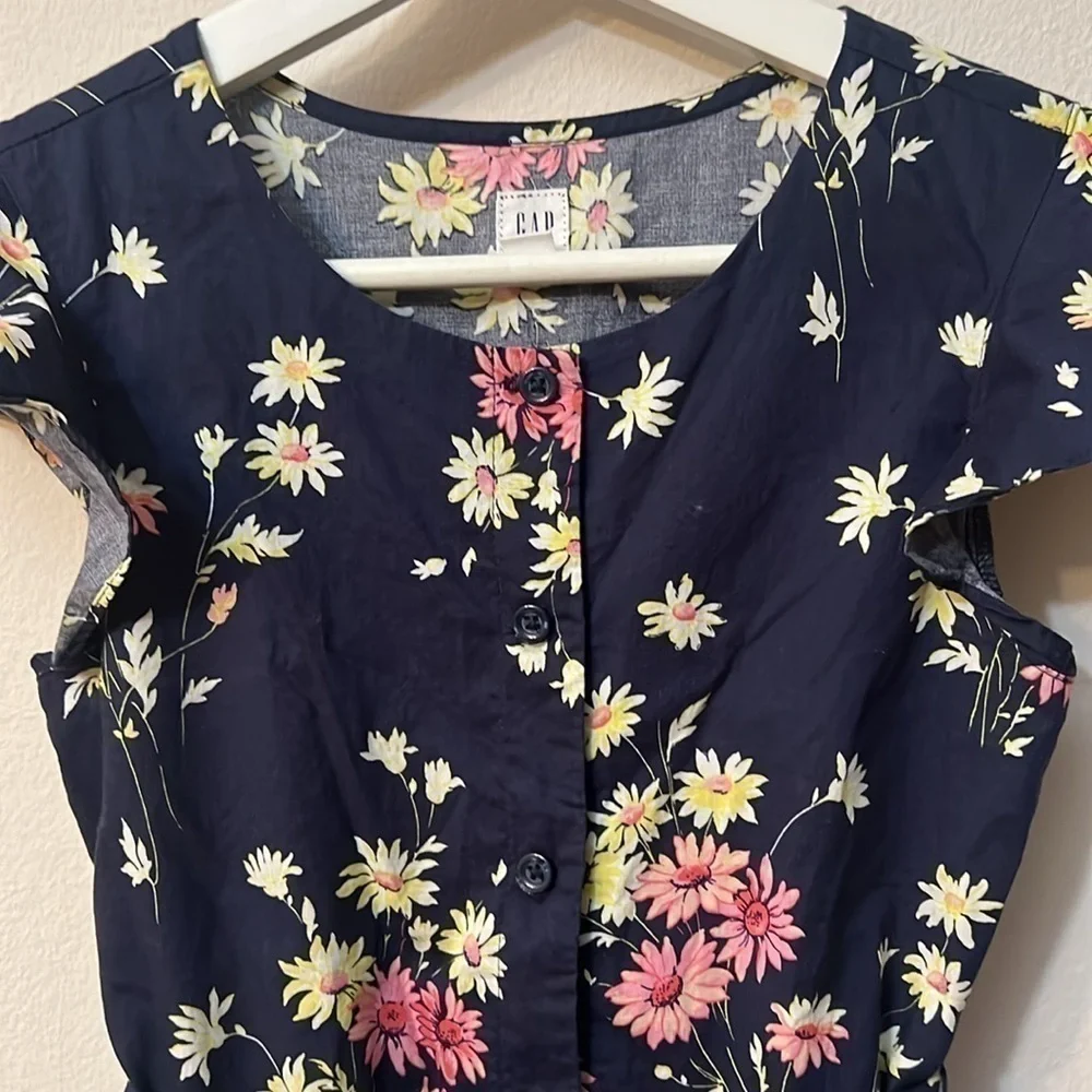 Gap floral dress blue background size 10